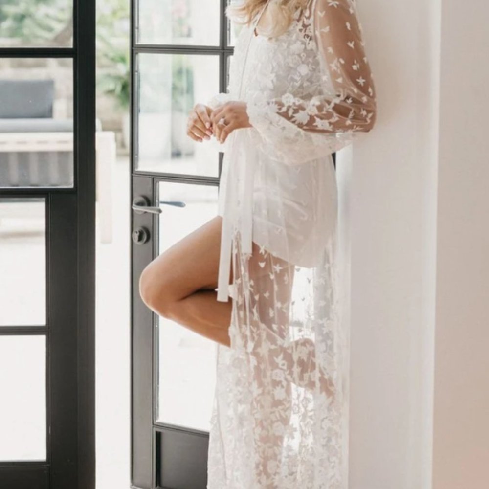 Le Rose Adele Bridal Maxi Robe - Includes Slip M/L